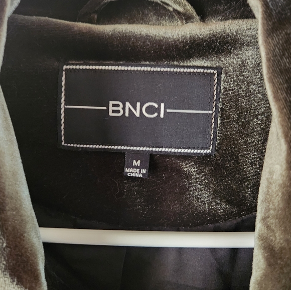 Velvety luxurious Jacket - Picture 2 of 7